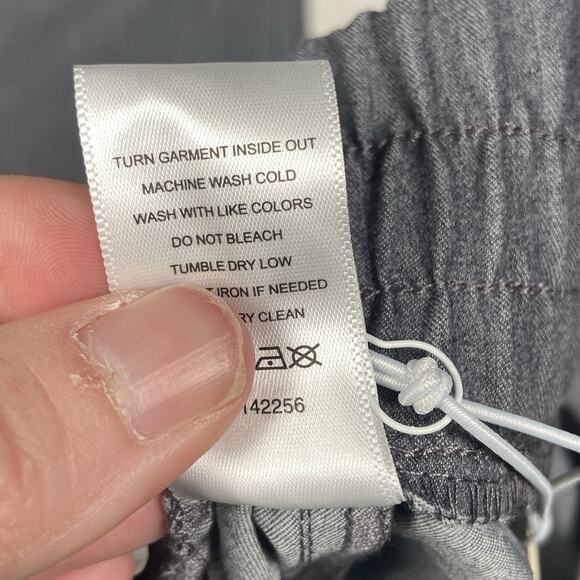 Figs Scrub Pants Women XS Petite Gray High Waisted Zamora Jogger NWT Medical - Picture 7 of 7